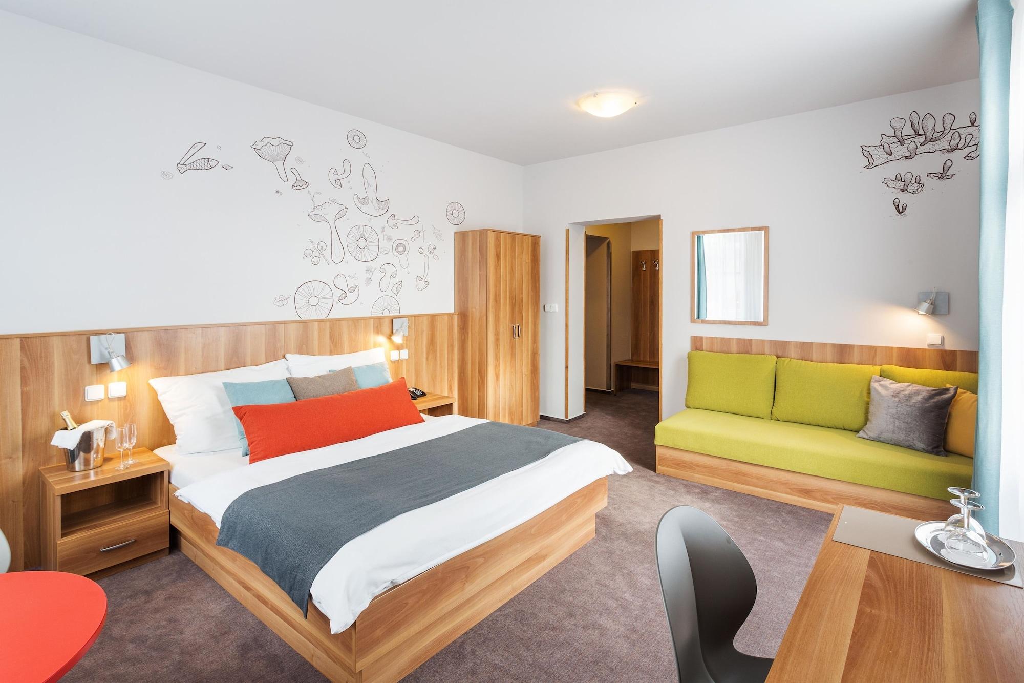 Wellness Hotel Grand ชปินด์เลอรูฟ มลิน ภายนอก รูปภาพ